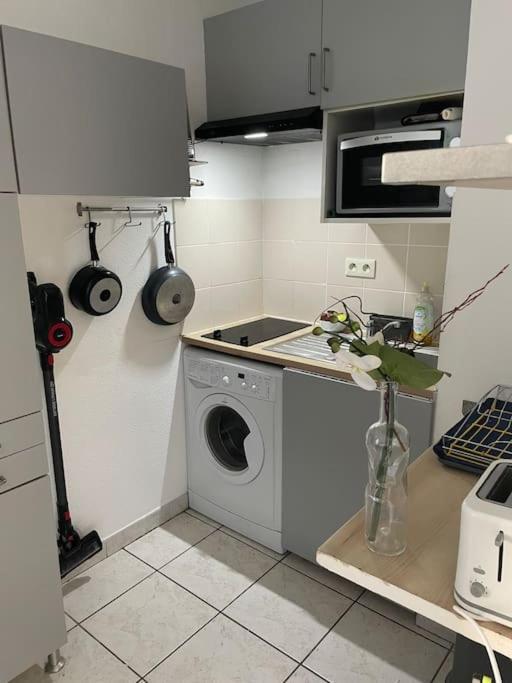 Appt Lumineux, Piscine, Wifi Appartement Montpellier Buitenkant foto
